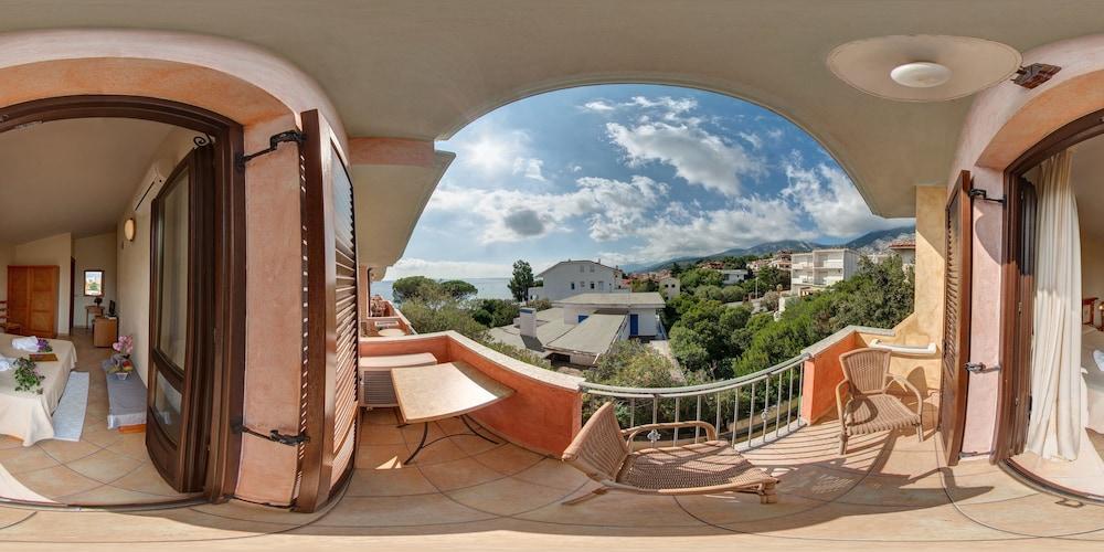 Hotel Ristorante La Conchiglia Cala Gonone Ngoại thất bức ảnh