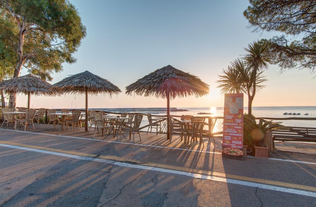 Hotel Ristorante La Conchiglia Cala Gonone Ngoại thất bức ảnh