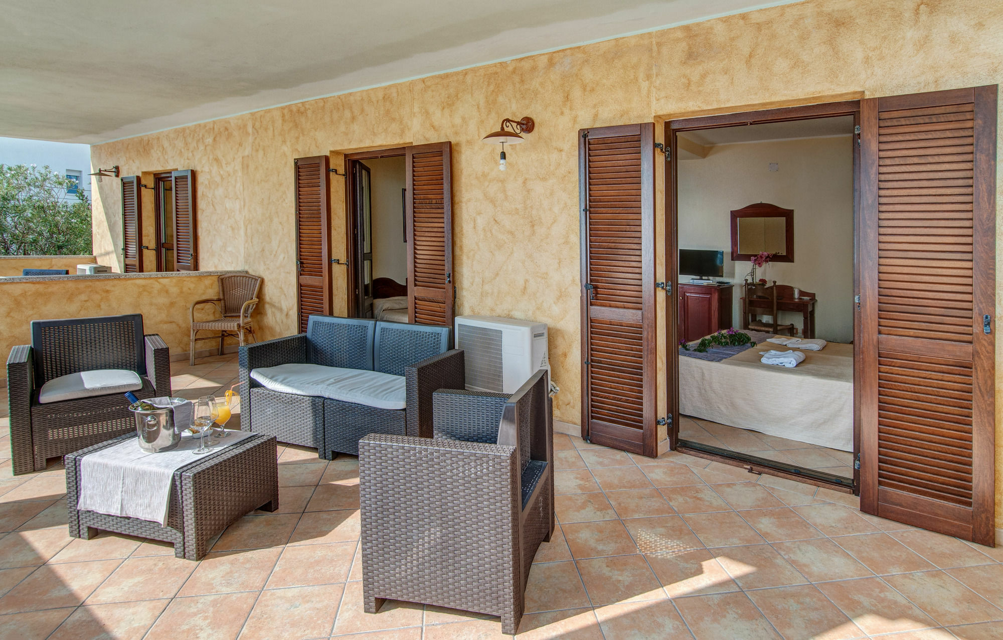 Hotel Ristorante La Conchiglia Cala Gonone Ngoại thất bức ảnh