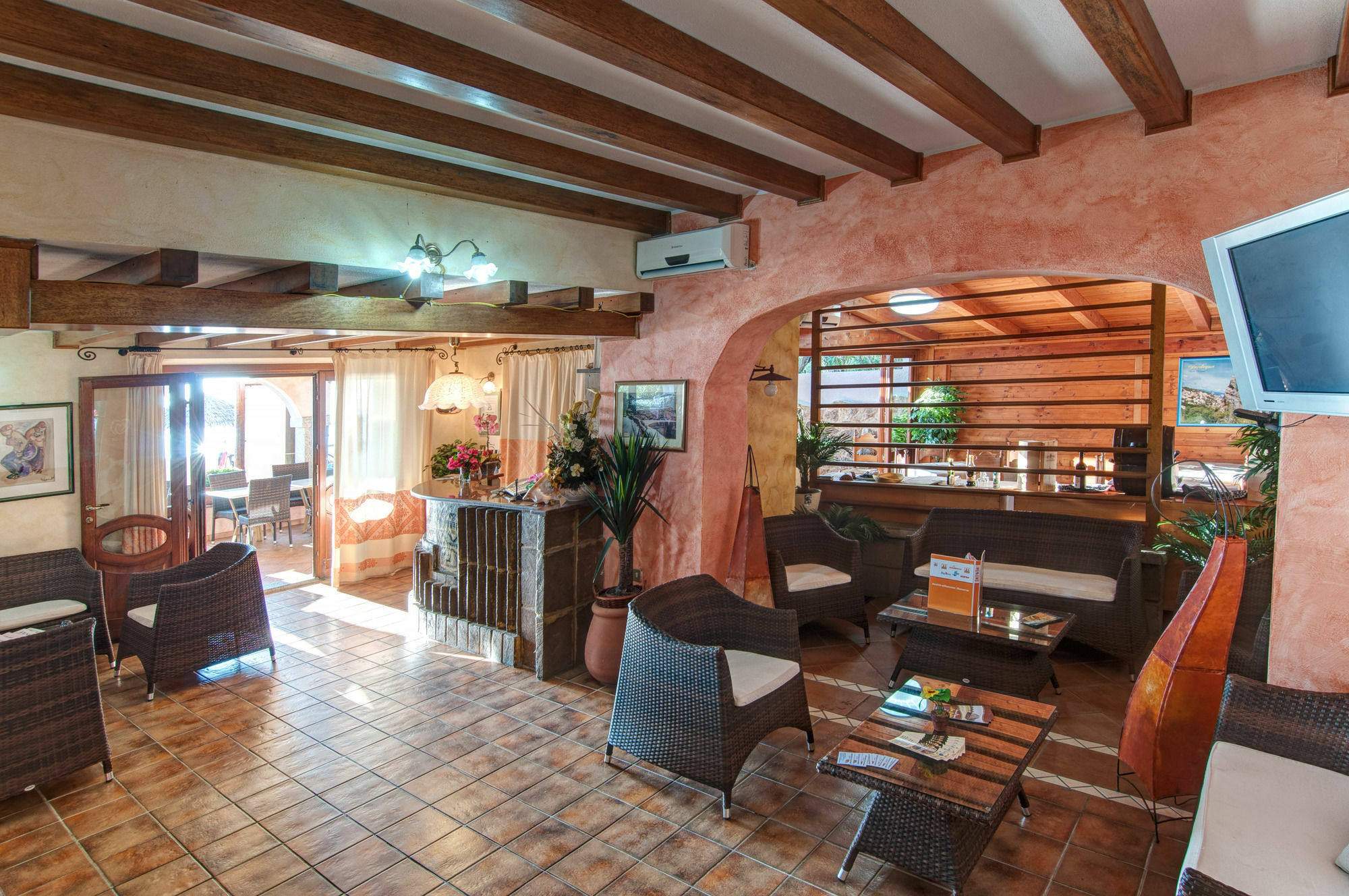 Hotel Ristorante La Conchiglia Cala Gonone Ngoại thất bức ảnh